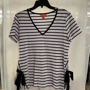 Joe fresh blouse/t-shirt white black stripes med